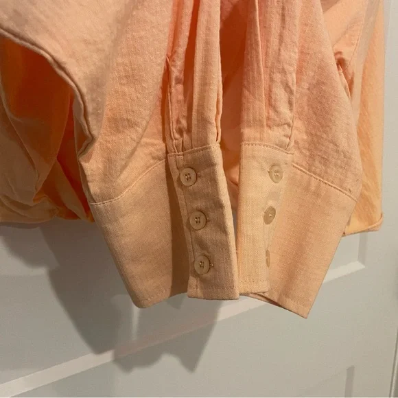 Mable Mariah Cropped Twist Hem Collared Button Up Blouse in Orange Cream - Picture 6 of 8